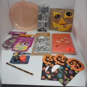 Halloween Lot Decorations Face, Tray, Lights, Illumination & Treat Bags Stickers